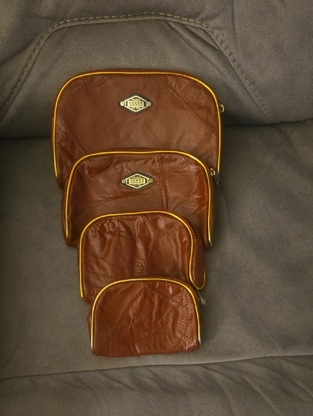 Leather Travel Pouch Set - Women